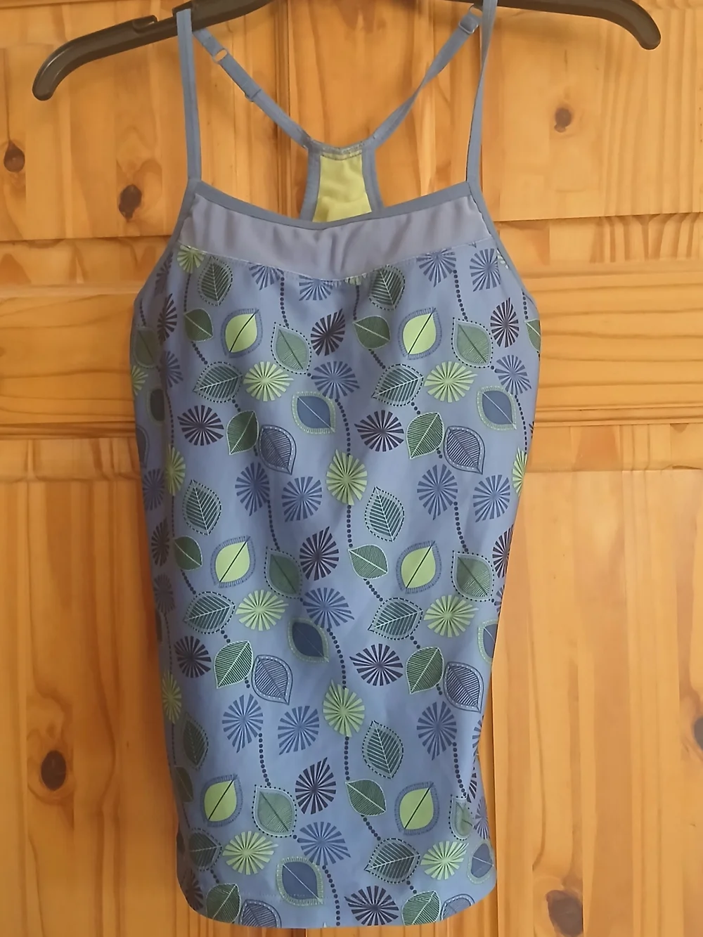 Moving Comfort Bluish Purple Floral Leaf Print Activewear Tank Top